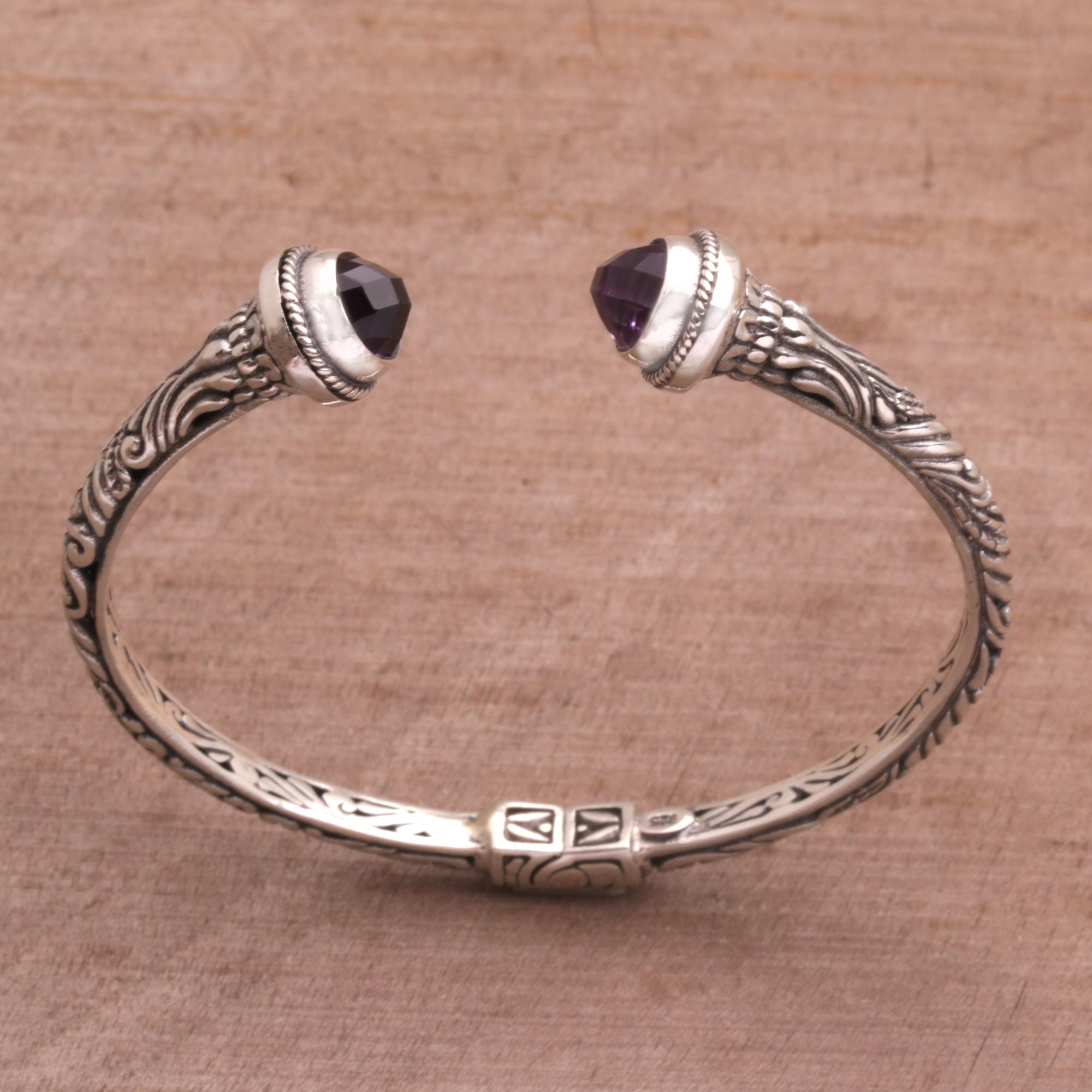 Amethyst and 925 Silver Swirling Cuff Bracelet from Bal - Amethyst Memory